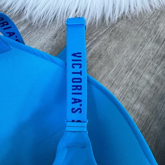 💙 VICTORIA’S SECRET Blue Convertible Adjustable Bra Size 36B - Picture 3 of 6